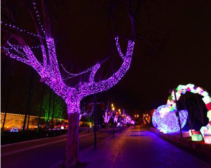 請問你們這個樓體亮化是怎么收費的？